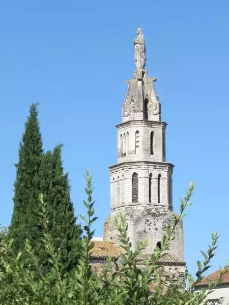 /medias/u/76/clocher-eglise-saint-germain-ardeche-obseques.webp