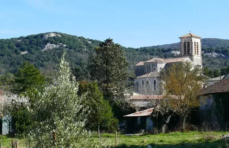 Pompes funèbres à Grospierres